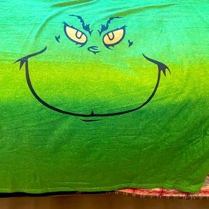 Mr Grinch long sleeve T-shirt Xxl never worn